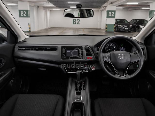 2017 Honda HR-V 1.8 E FACELIFT ORIGINAL CONDITION - 2