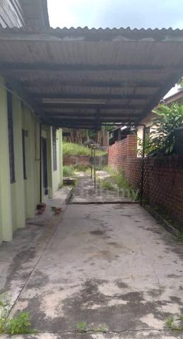 Single Storey Semi-D Jalan Sentosa Kampung Dato Onn Larkin Jaya 1