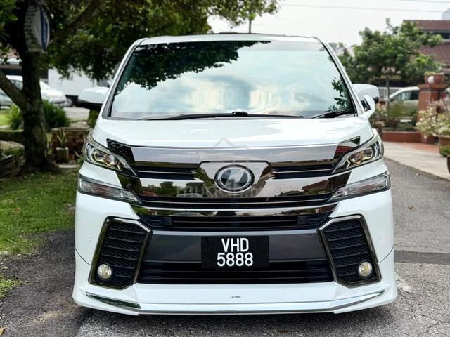 ON THE ROAD 2017 Toyota VELLFIRE 2.5 Z GOLDEN EYES - 2