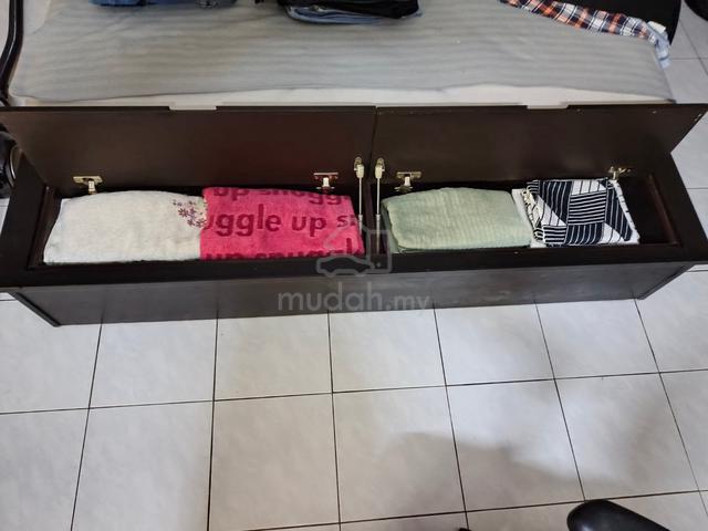 Queen-Size Storage Bed Frame - photo 4 of 5