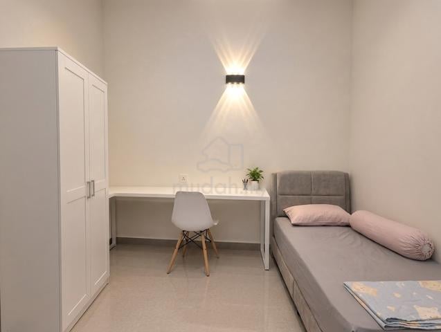 single new room to rent 1