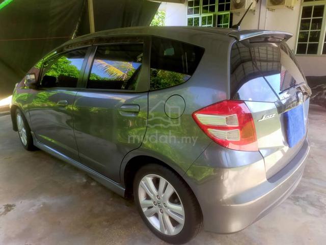 2010 Honda JAZZ 1.5 V (A) - 3