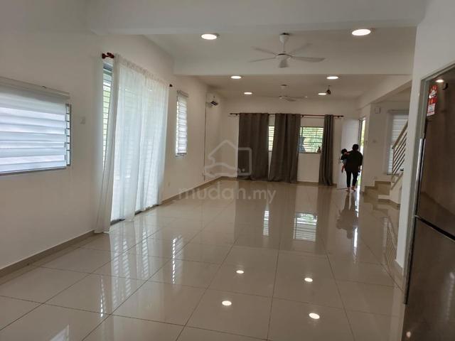 Bukit Sarimban, Sri Pulai (Corner) Impian Perdana 27*70 Villa(Guarded) 3