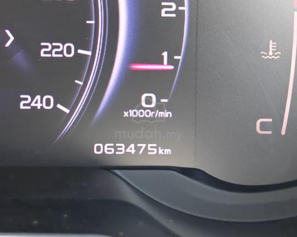 X70 PREMIUM X 63KKM Full Service CKD Proton 2020 - 4