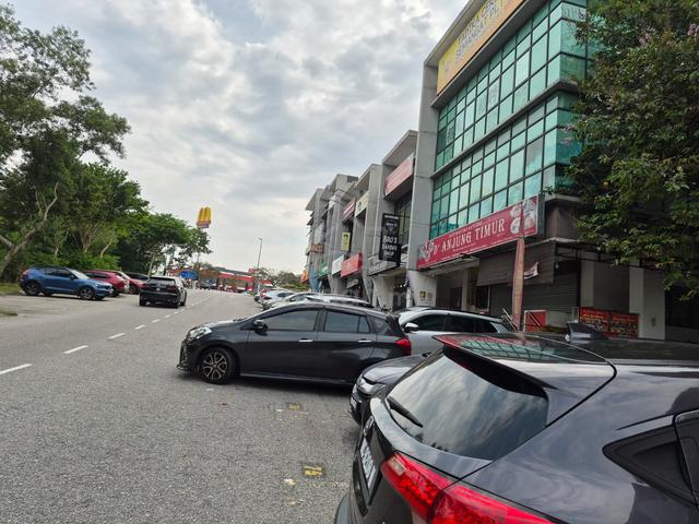 Shah Alam Denai Alam Q E Boulevard 1