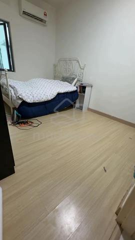 Trinity Aquata 1