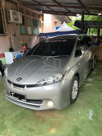 2010 Toyota WISH 1.8 S ZGE20W (A) - 2