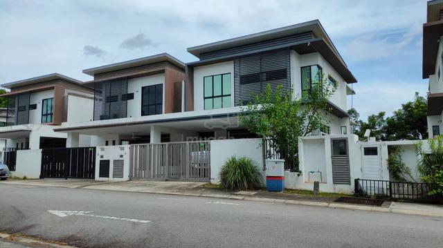 2.5 Storey Semi-D Lyden Bandar 16 Sierra Puchong South 1