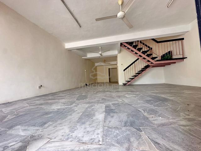 Taman Puchong Indah 2 Sty House For Sale !!! Refurbish Unit 1