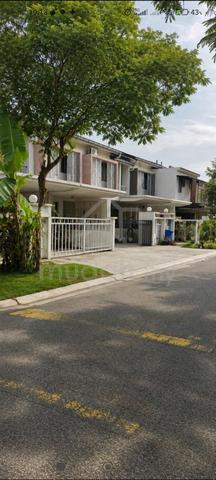 For Rent:  2-storey Linkhomes Ariza  @ Elmina City (Intermediate Unit) 1