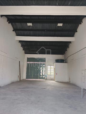1 Sty Link Factory, Bandar Bukit Beruntung Nearby McDonald Petron 1