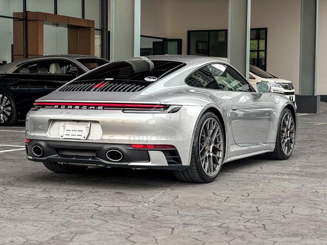 2021 Porsche 911 CARRERA 4S 3.0L (A) - 2