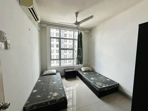 Medium Room at the Arc Cyberjaya - University Nearest-UOC,MMU 1