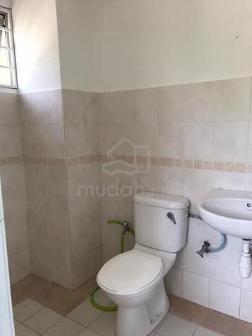 Merak Apartment (Puchong) 4