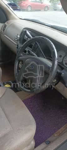 2001 Ford ESCAPE 2.0 (A) - 4