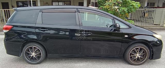 2009 Toyota WISH 1.8 X (A) - 4