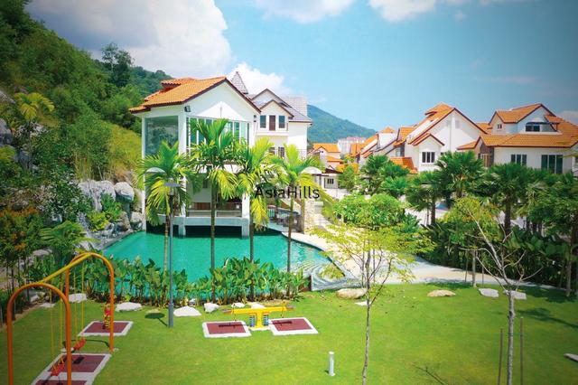 Exclusive Asia Hills Corner Bungalow | Bukit Gambier 1