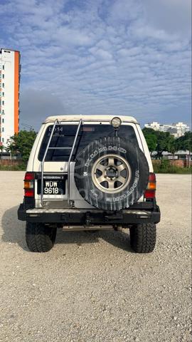 Mitsubishi PAJERO 2.8 4M40 (M) - 4