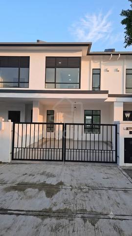For Rent, 2 Storey Terrace, Eco Grandeur (Graham Garden), Puncak Alam 1