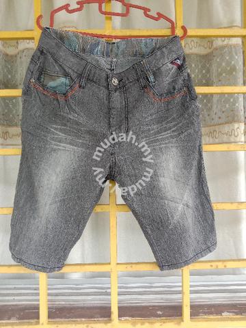 airwalk short pants - Clothes for sale 