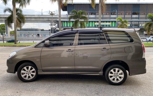 2009 Toyota INNOVA 2.0 G AUTO FACELIFT OWNER MALAY - 3
