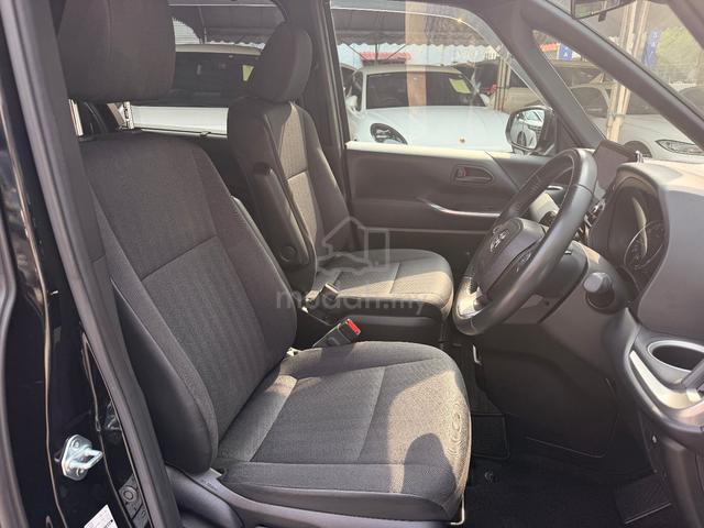 2023 Toyota NOAH 2.0 SG LOW MILEAGE (A) - 5
