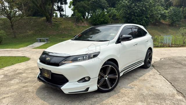 2016 TOYOTA HARRIER PREMIUM ADVANCE 2.0 Can Loan!! - 2