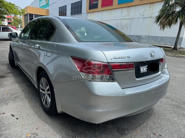 2011 Honda ACCORD 2.0 VTI-L 145K KM FSR HONDA (A) - 4