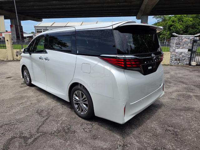 2024 Toyota Alphard 2.5 Z P/Roof, R/Monitor - 3