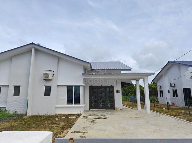 RUMAH UNTUK DISEWA (Rumah Semi D 1 Tingkat PRIYA Penor Kuantan) 1