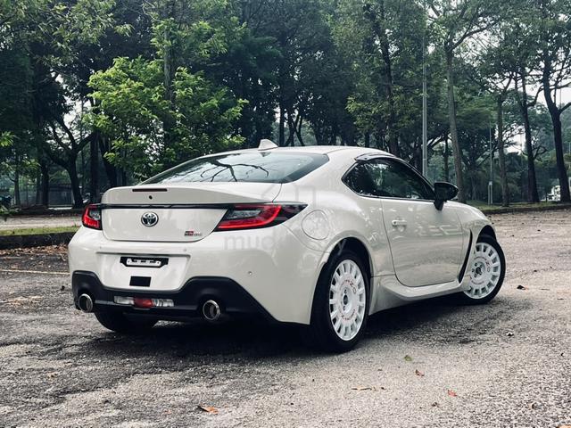 2022 Toyota GR86 2.4 SZ (M) Original OZ Racing RIM - 2