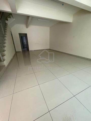 Kuala Selangor,2.5 storey terrace house for sale,near town 1