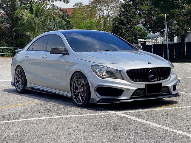 R-2018 Mercedes Benz CLA180 LOAN KEDAI IC SAHAJA - 1