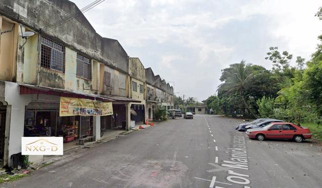 Value Buy!! 34x75 Taman Menara Maju Corner Shoplot Klang 1
