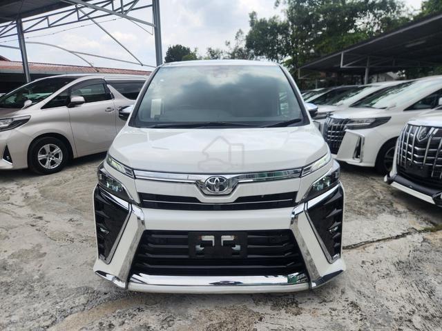 2021 Toyota VOXY - 2