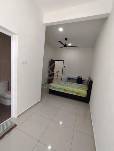 Room for rent,Sg Abong, Khalidi 1