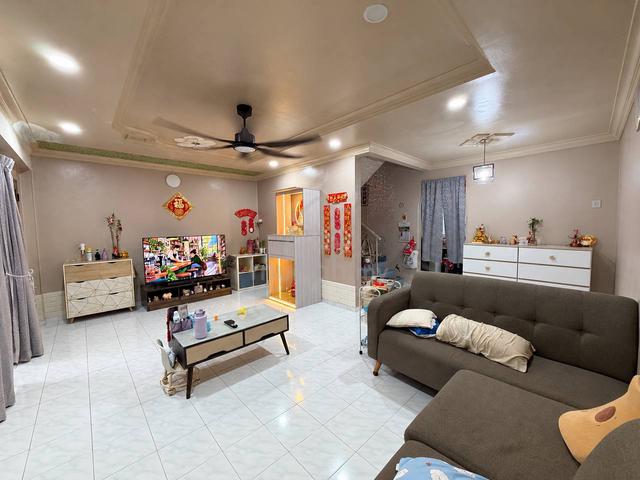 Ipoh Garden East / 2 Storey Terrace House / 4R4B / Move In Condition 1