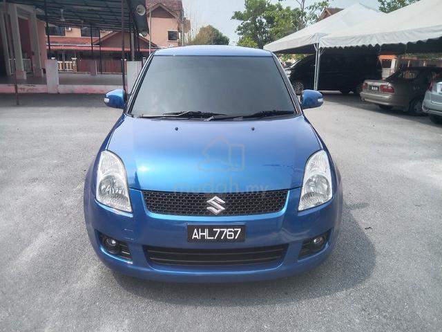 Suzuki Swift 1.5 (A) 2011 Keyless - 1