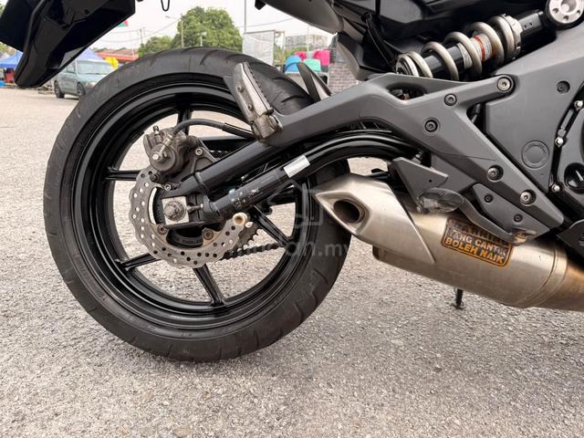 Low Mileage Used Kawasaki ER-6F - photo 6 of 12