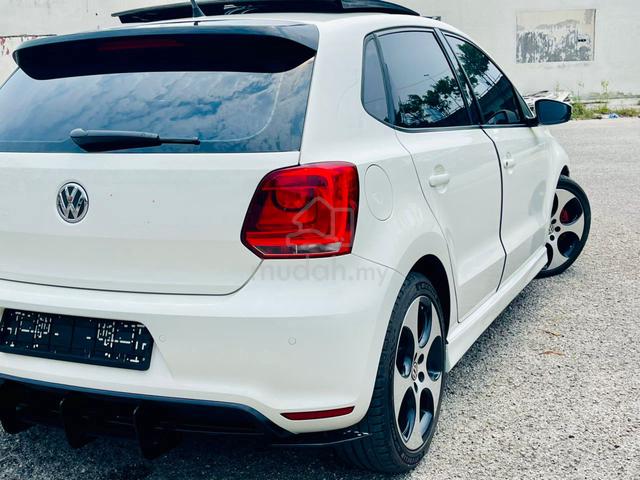 Volkswagen POLO 1.4 GTI TSI F/T TURBO DSG R.CMR - 4