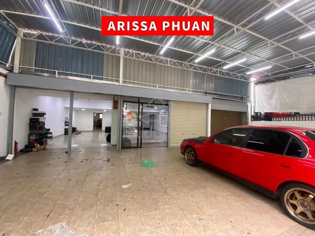 Commercial Shop Lot 3200sqft Facing Main Road Bayan Baru. 1
