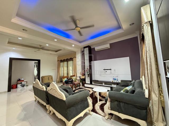 3 Storey Semi D mutiara villa seksyen 8 bandar baru bangi Selangor 1