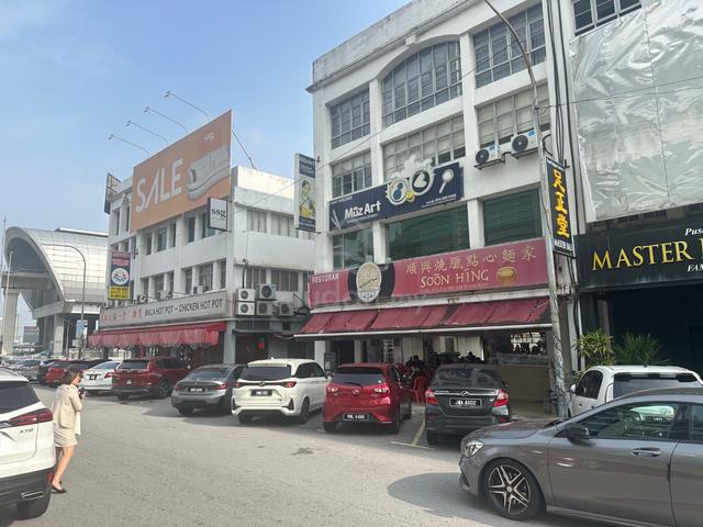 Puchong jaya furnished office room 1