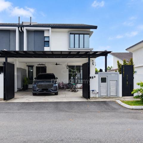 2.5 Storey SEMI D, Residence Hills, Taman Tuanku Jaafar, Seremban 1