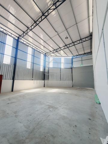 Taman Daya Corner Factory 4800sqft 1
