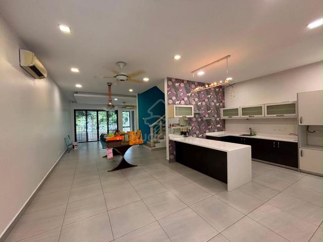 Spacious Double Storey Clover Park, Denai Alam 1