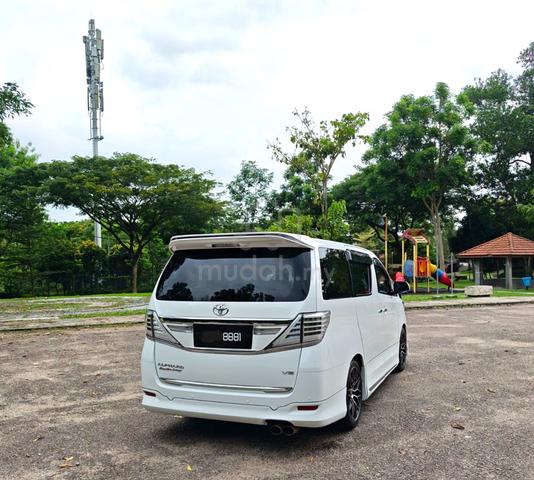 -2010- Toyota Alphard 3.5 Super Premium (A) AGH30 - 3