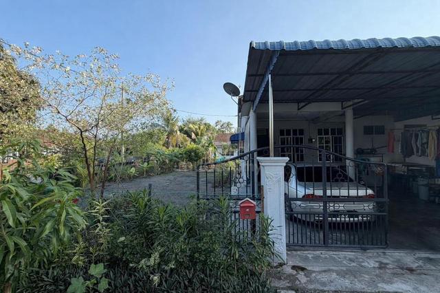 Taman serai permai bagan serai Corner lot house 1
