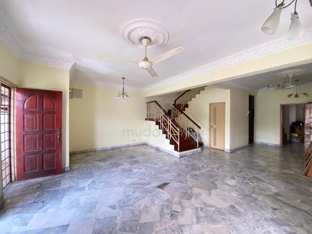 [End Lot] Double Storey Terrace House Bandar Tun Hussein Onn 1