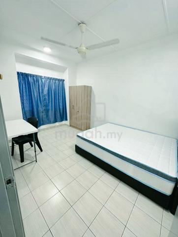 Room For Rent (Fully Furnished) 1